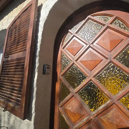 Дом отдыха Marjo - 3 Chambres- 6 Pers- Jardin- Parking - *
